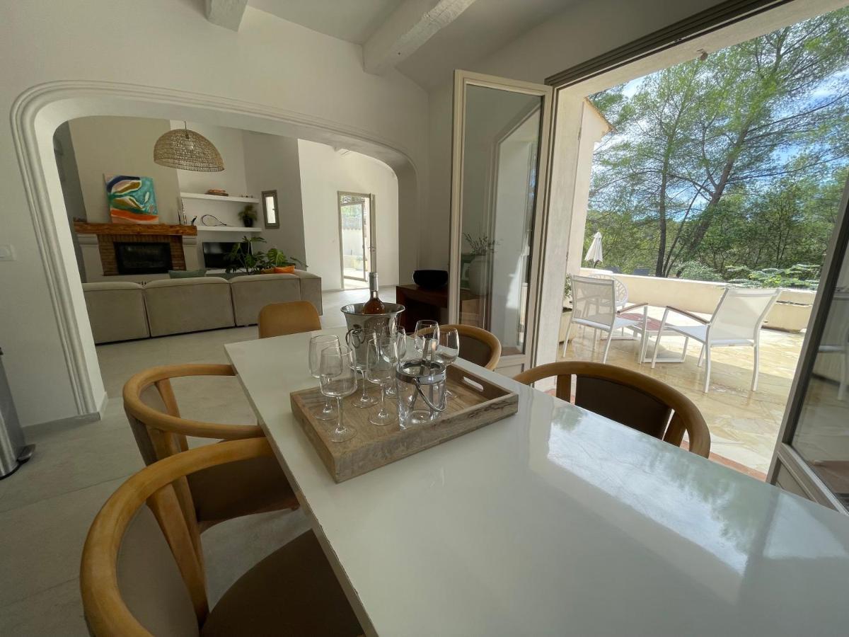 La Villa Des Carriers- Maison Avec Piscine Proche Mer Roquefort-les-Pins Exteriör bild