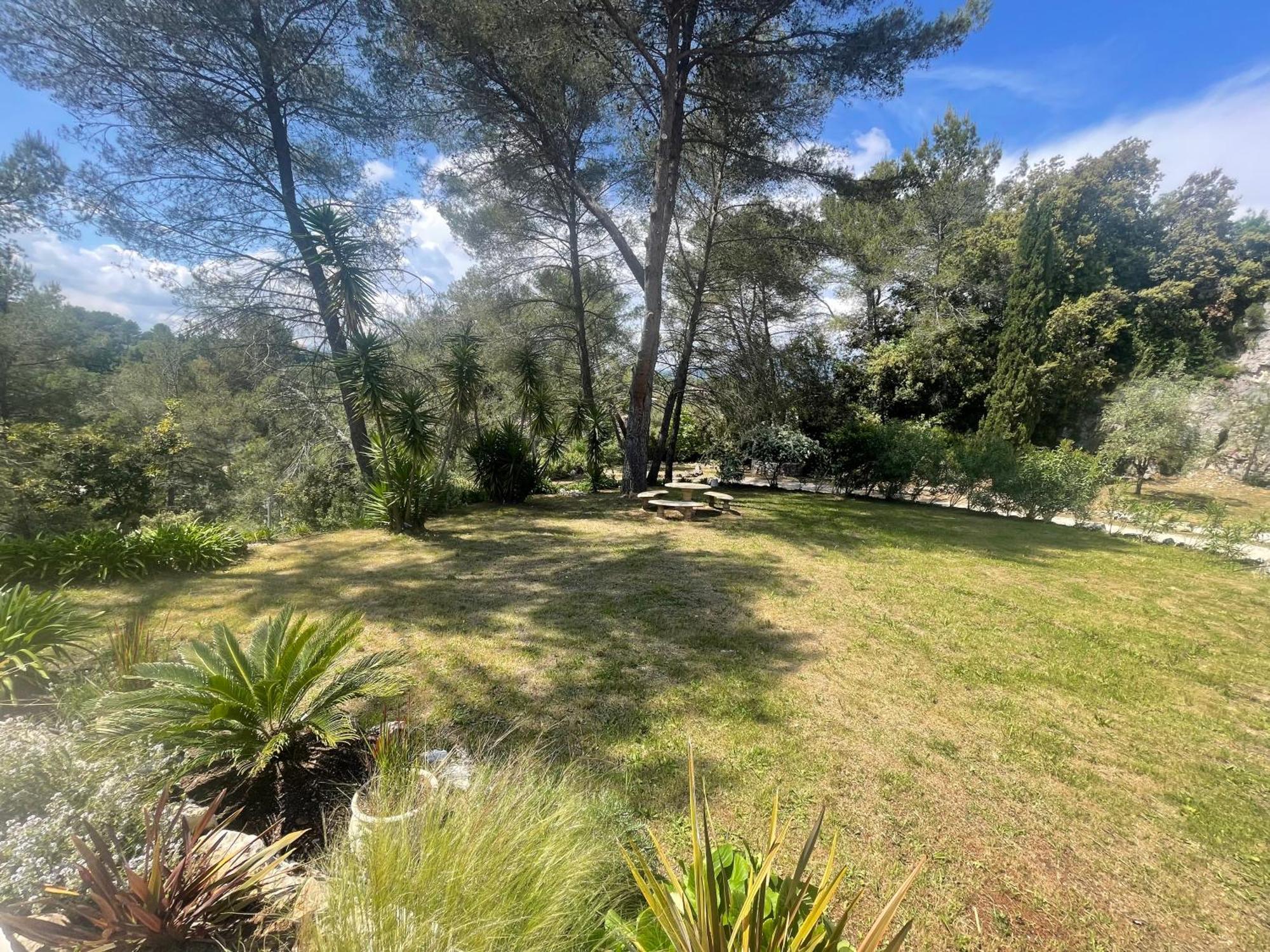 La Villa Des Carriers- Maison Avec Piscine Proche Mer Roquefort-les-Pins Exteriör bild